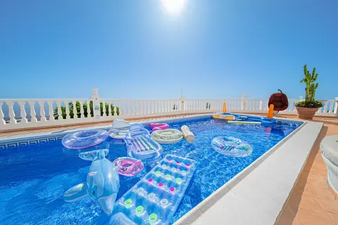 Heated swimming pool at Villa Monaco Adeje Tenerife Heated swimming pool at Villa Monaco Adeje Tenerife